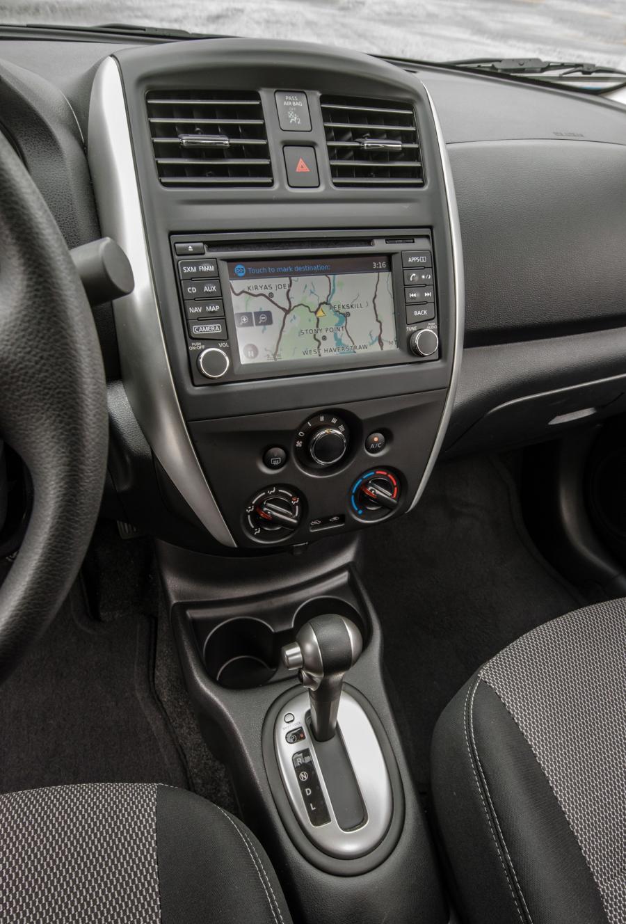  Nissan Versa Sedan 2014 года  (фото 22 из 22)